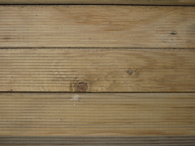 Decking H3.2 Radiata Merch Grade 90 x 32-3